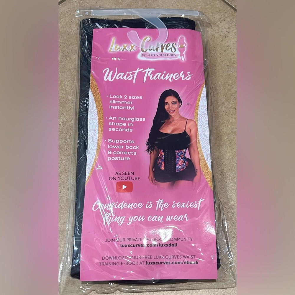 Brand New Luxx Curves Black Waist Trainer size 2XS, long torso, black paisley - Picture 2 of 3
